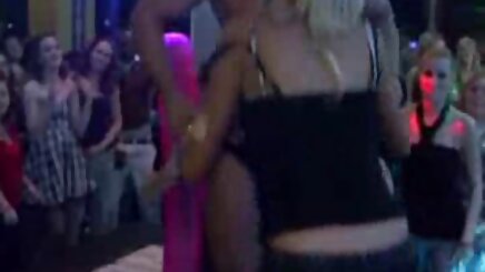 Anne ve yeni hamile pornolar kızı