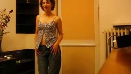 Sarışın sikikleri ile bir şişman hamile porno adam