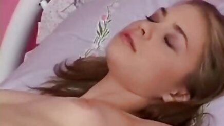 Sonia tıraş hamile birakma pornosu içinde the banyo içinde ön arasında the kamera