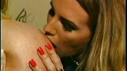 Genç var eğlence içinde bir üçlü hamile sex vk